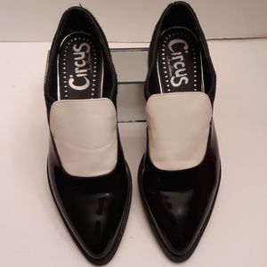 (EUC) FARRAH CIRCUS LOAFERS